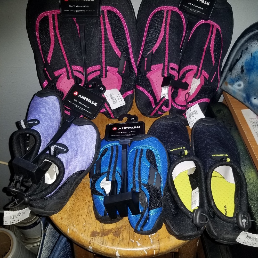 Swim shoes